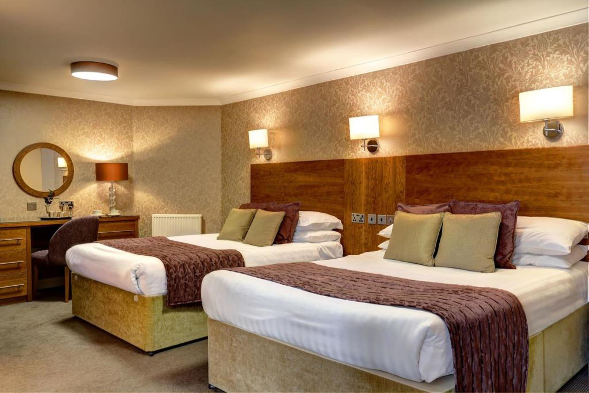 Golden Lion Hotel Стърлинг Екстериор снимка