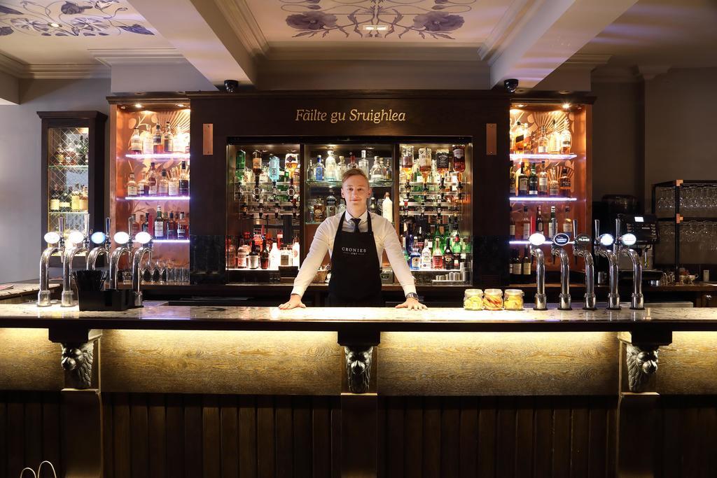 Golden Lion Hotel Стърлинг Екстериор снимка